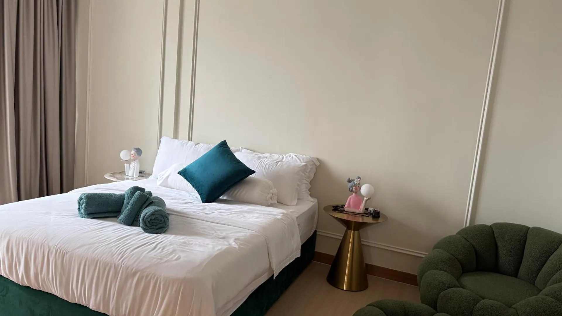 Macalister Suite - 2 Bedrooms George Town 0*,  Malaysia