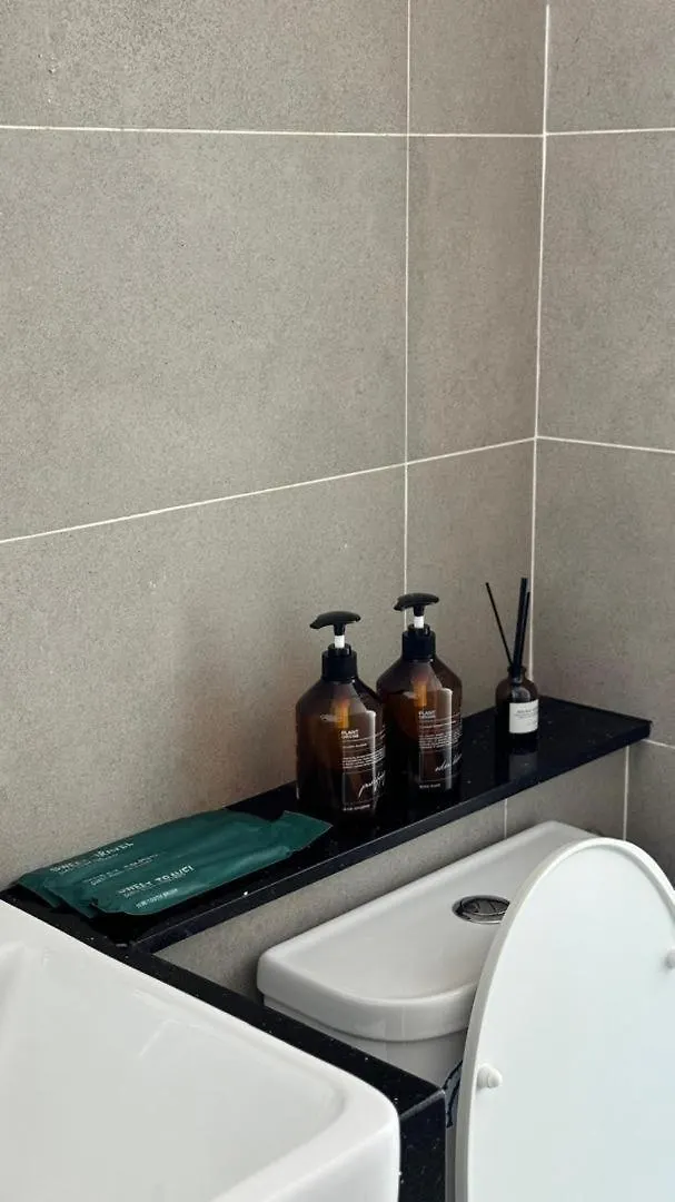 Macalister Suite - 2 Bedrooms George Town Apartment